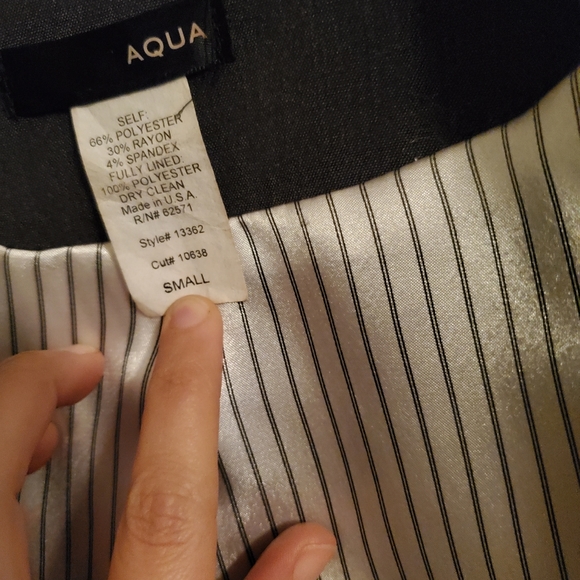 Aqua 3/4 Sleeve Blazer - Picture 5 of 5